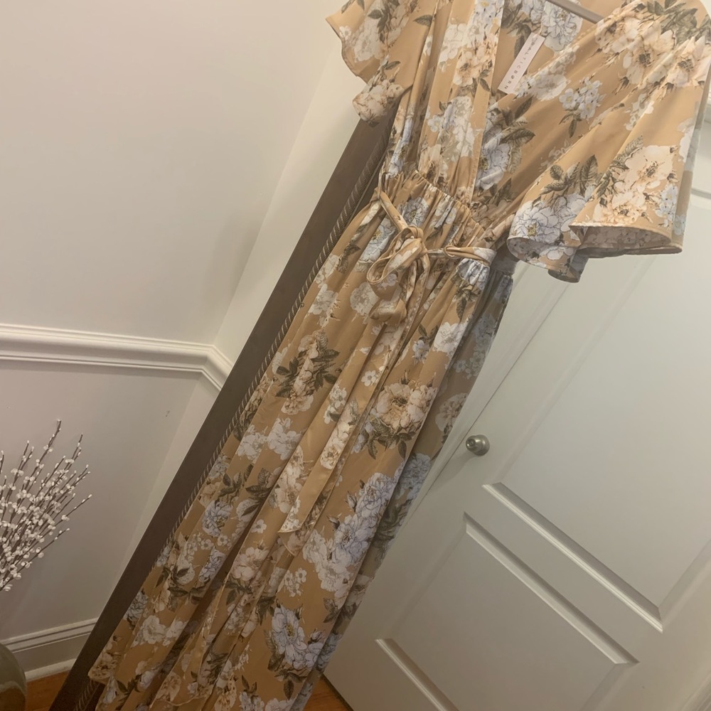 Baltic Born - Sicity Taupe Floral Satin Maxi